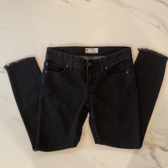 Free People, black distressed with raw hem Denim Jeans, Size 26, 25” Inseam - Picture 3 of 6